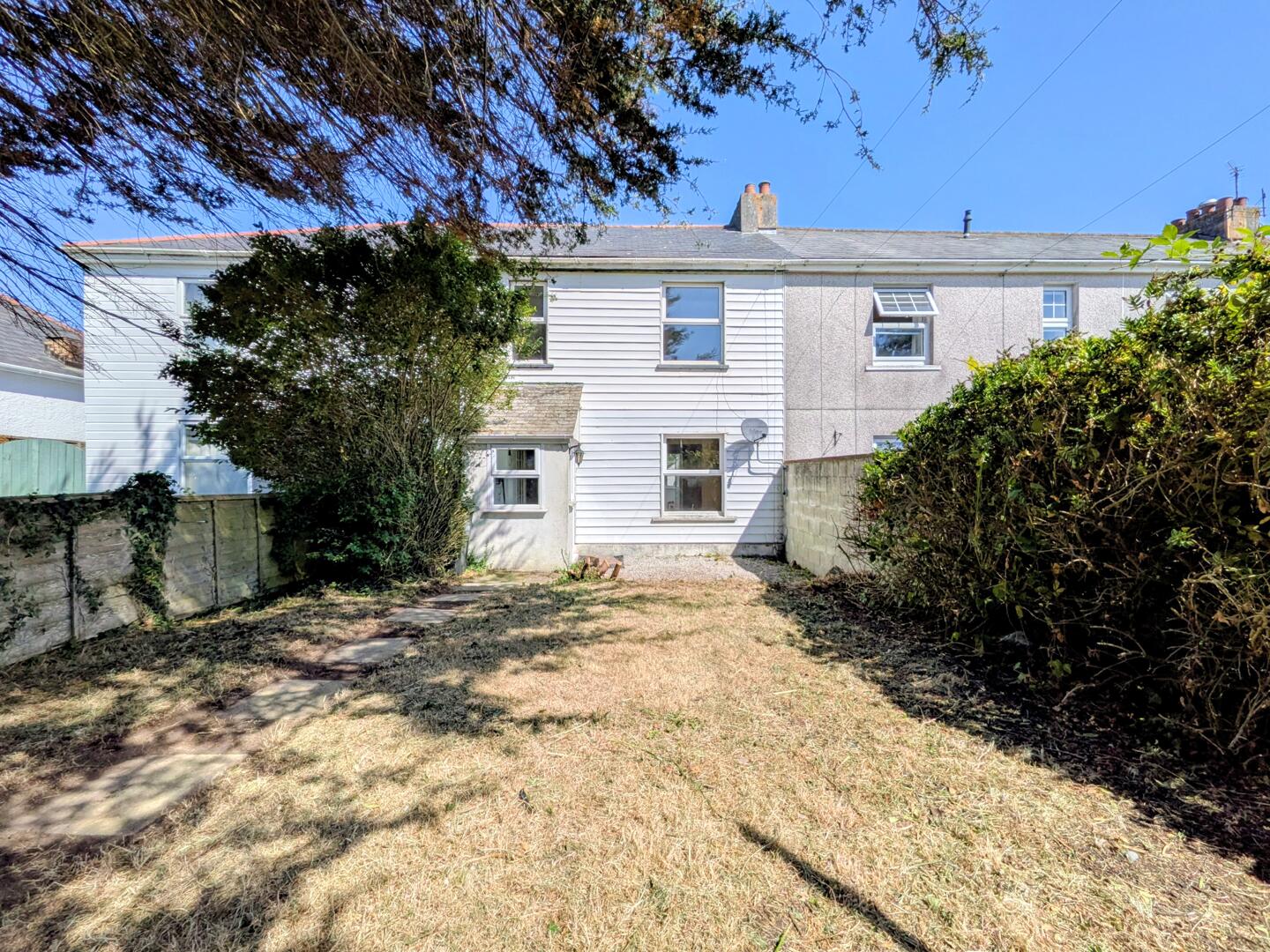3 bed property in Chyvelah Terrace, Truro
